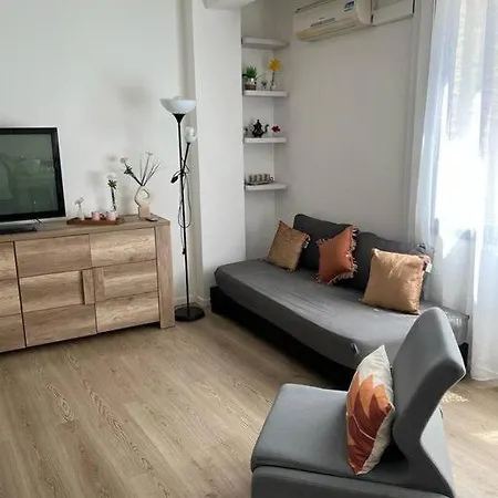 Le Building: 5 Pax Centre Marseille